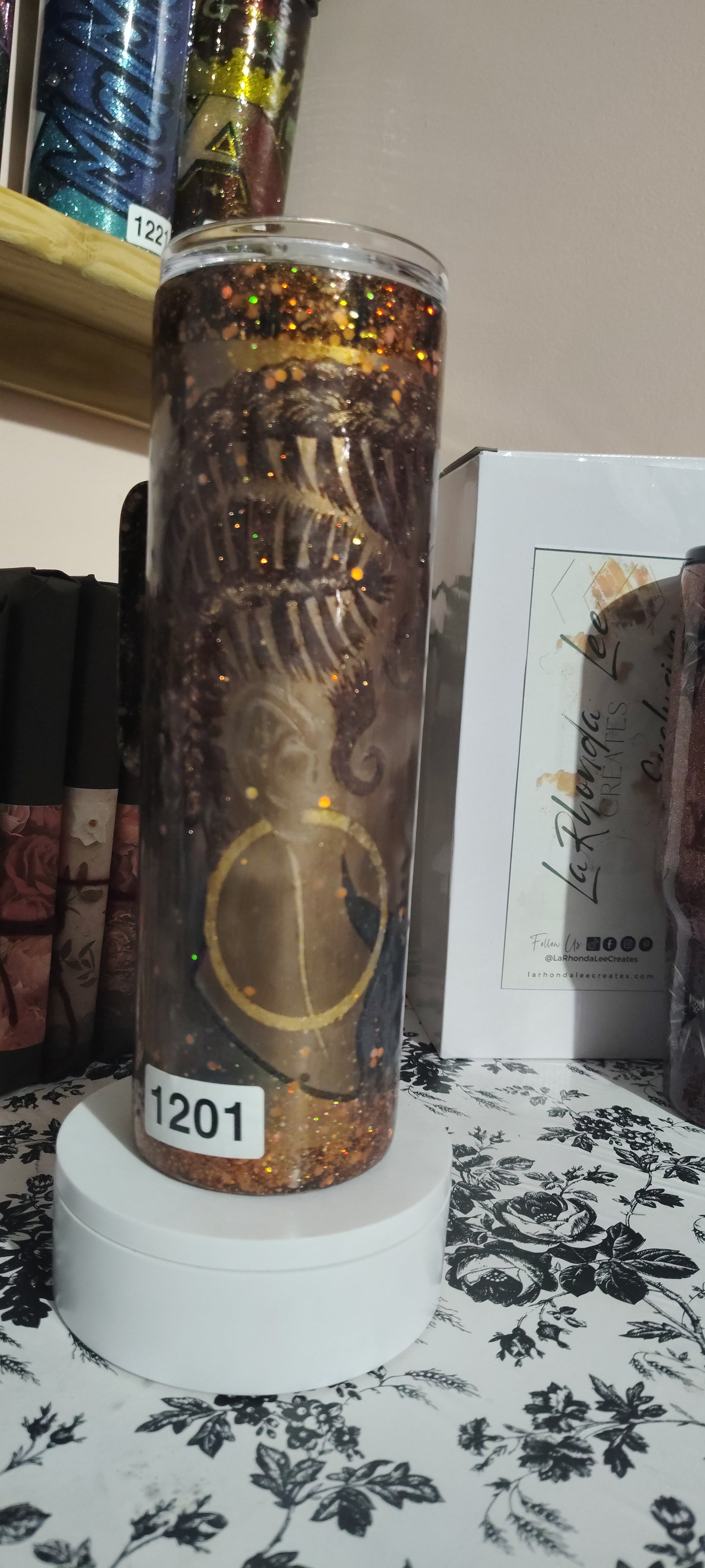 1201-Proverbs 30 Oz hoggle