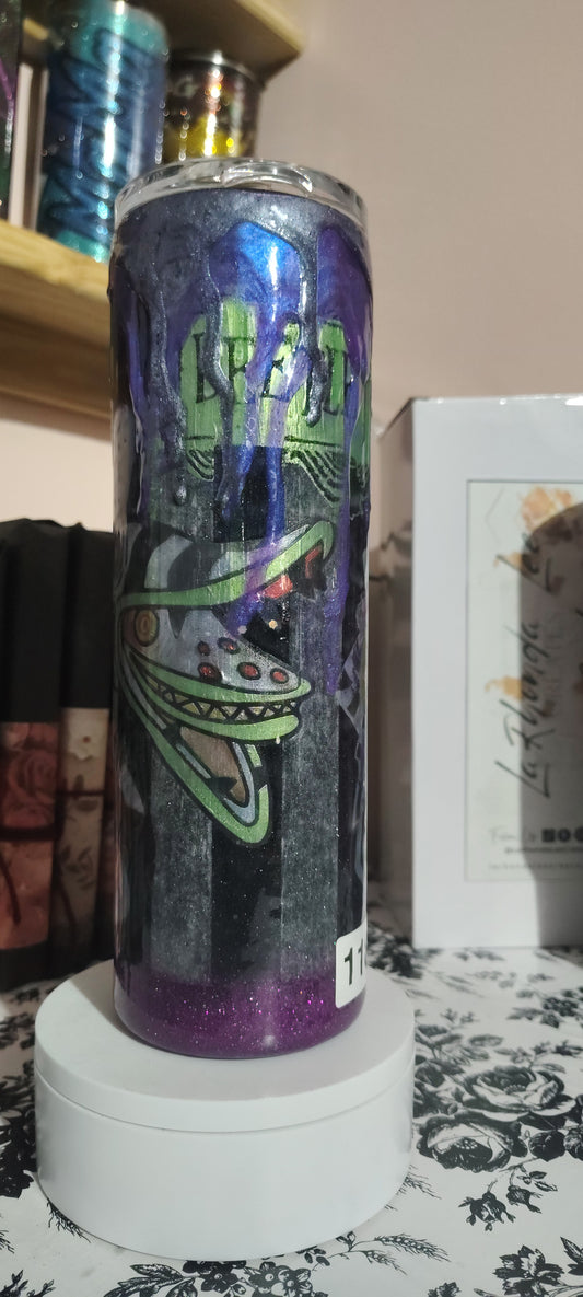 1182-90s Beetlejuice 30 Oz